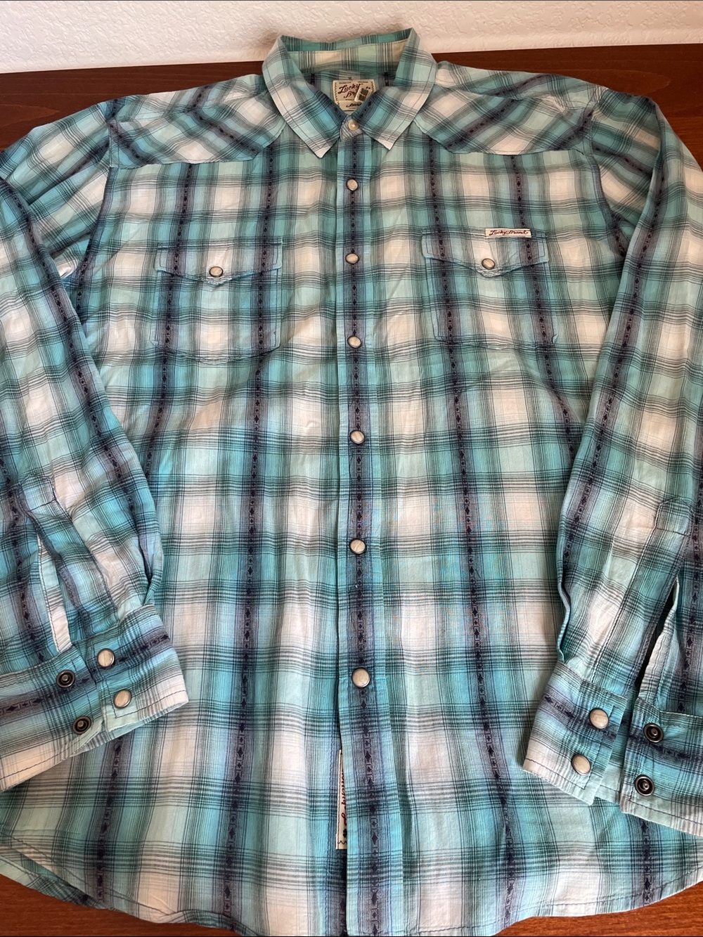 Men’s Lucky Brand Pearl Snap Plaid Western Shirt size Large